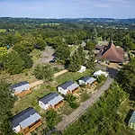 O'aka Parque de Campismo *